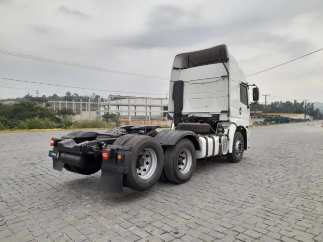 Volkswagen 25.360 2020