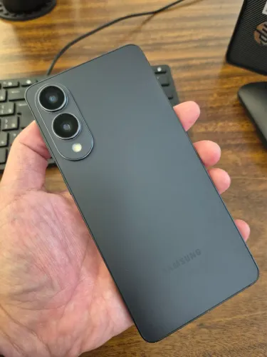Galaxy S25 Edge 512GB Preto - Impecável 