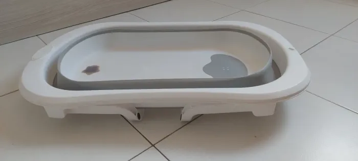 BANHEIRA BEBÊ RETRÁTIL 