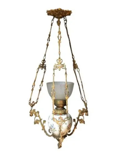 Lustre em bronze com bojo de porcelana pintado a mão