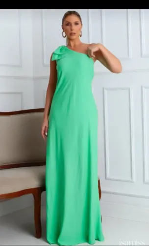 Vestido cor verde - P