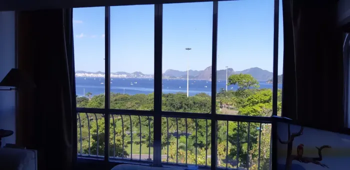 Apartamento para venda tem 283 metros quadrados com 5 quartos