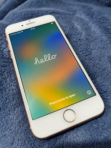 iPhone 8 Rose - 64gb