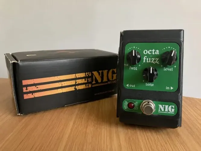 Fuzz Oitavador NIG