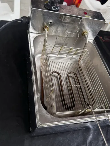 Fritadeira elétrica 5 litros inox