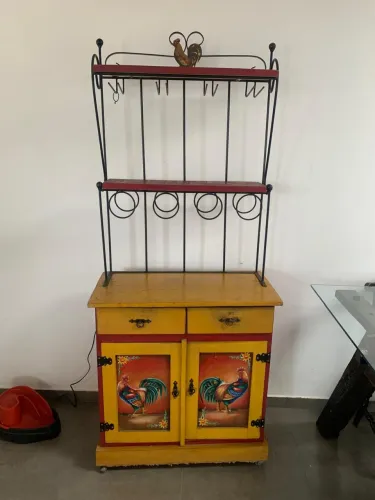 Paneleiro Rústico Antigo em Madeira Maciça com Suporte para Panelas - Estilo Colonial