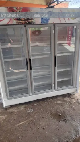 Vendo maquinário de padaria tudo completo