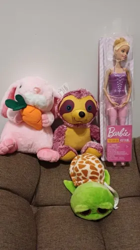 Lote de brinquedos bonecos com barbie 30cm nova na caixa