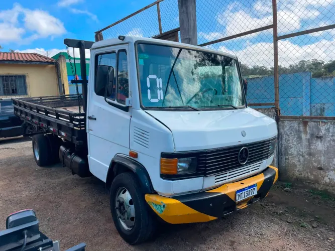 Mb710 2001 2º Dono