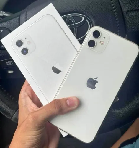iPhone 11 / 64 gb todo original