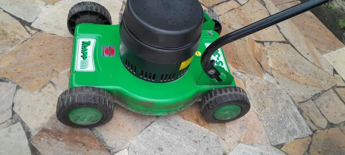 Cortador de grama trapp elétrico