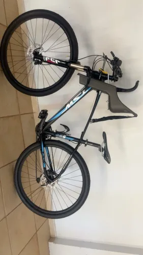 Bicicleta sem cadeirinha 1600 $ Com cadeirinha 1800