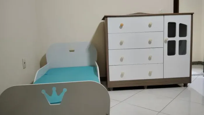 Cama infantil com colchão