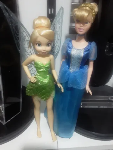 Bonecas Cinderela e Sininho
