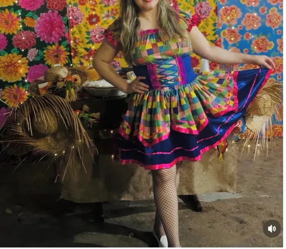 Vestido junino adulto