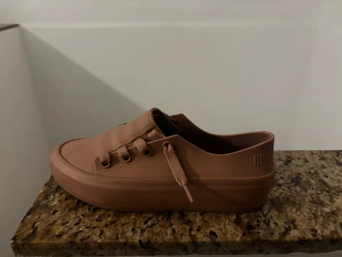 Tenis melissa rosa tamanho 35