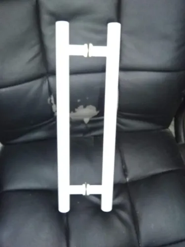 Puxado para porta de vidro