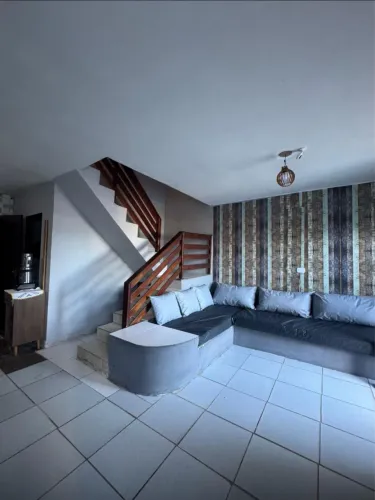Alugo por temporada CASA pé na areia fica PONTAL DO PEBA / Vende-se com toda a mobília.