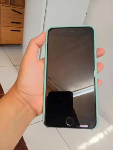 Vendo iPhone 8 sem ligar problema provavelmente seja na tela
