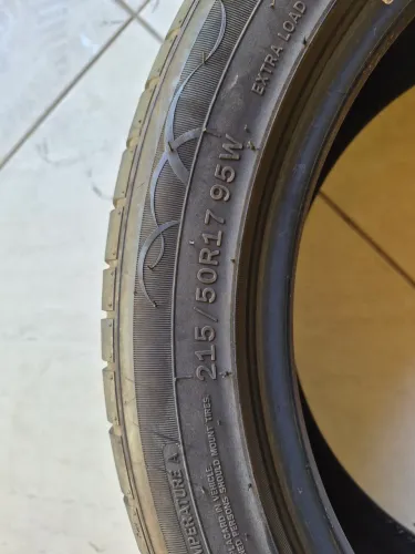 Pneus seminovos