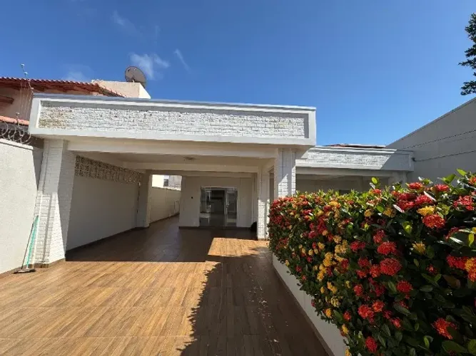 Casa de Alto Padrão na Quadra 106 Norte