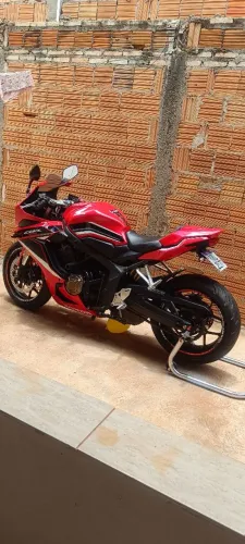 CBR 650R 2022