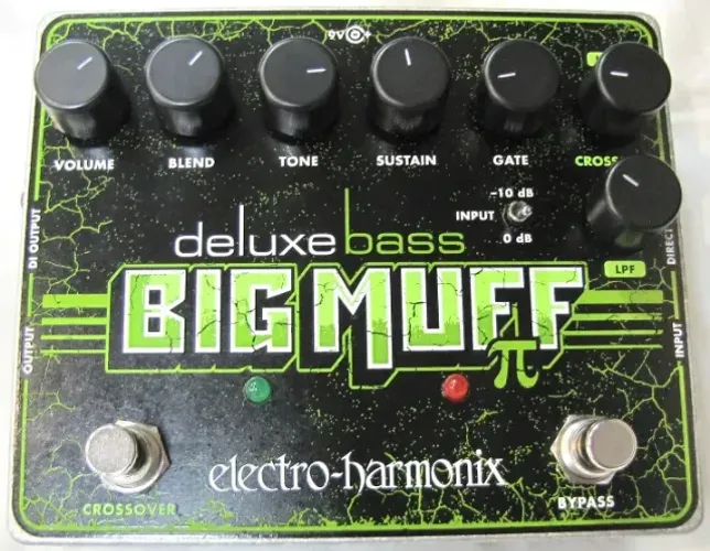 Electro-Harmonix Deluxe Bass Big Muff Pi - Pedal Fuzz / Drive para Contrabaixo