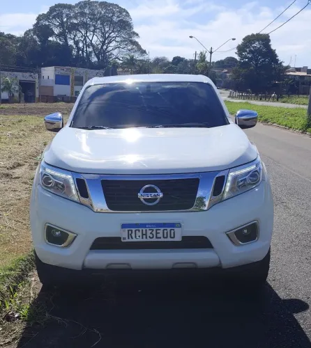 Nissan Frontier XE CD 4X4 2.3 Bi-TB Diesel Aut. 2020