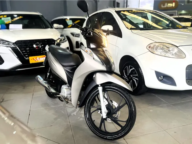 Honda Biz 125i 2024