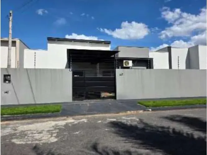 CASA RESIDENCIAL em SINOP - MT, RESIDENCIAL BURITIS