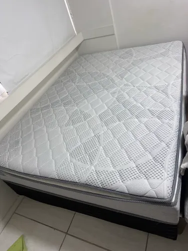 Oportunidade cama de casal