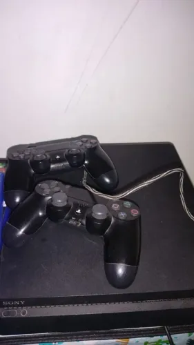 Play 4