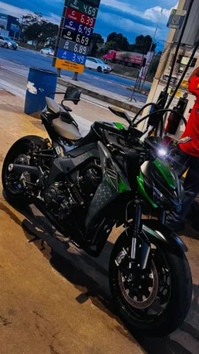 Z1000 