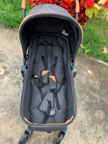 CARRINHO DE BEBÊ + BEBÊ CONFORTO GALZERANO