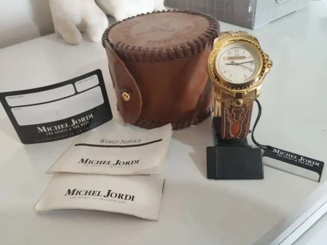 Relógio Michel Jordi suíço 39mm