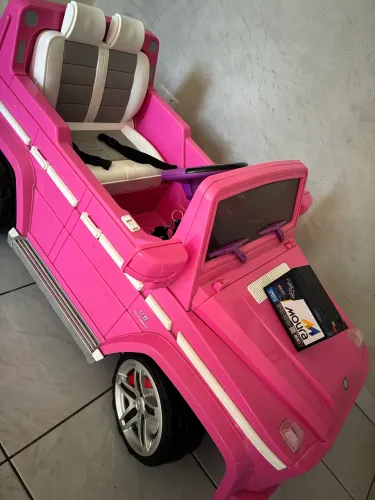 CARRO ELÉTRICO INFANTIL GRANDE - C/ BATERIA MOURA NOVA