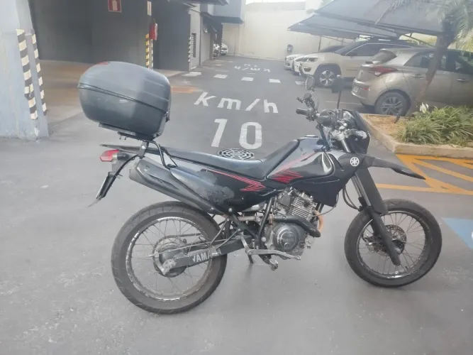 XTZ 125 2011 com partida