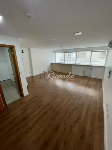 Sala para locação, Jardim Goiás, Goiânia, GO
