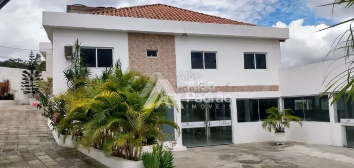 CASA COM SALÃO DE FESTA | Á VENDA | CHÃ GRANDE - PE