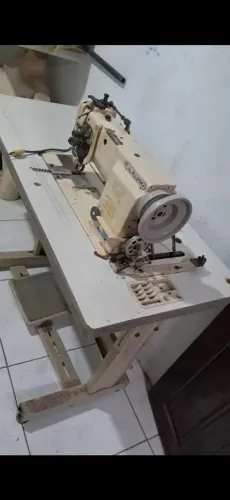 Máquina duas agulhas industrial