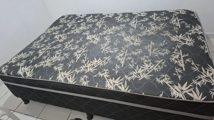 Cama box conjugada casal