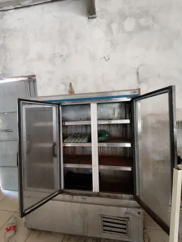 Refrigerador comercial