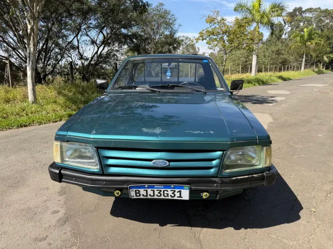Ford Pampa L 1.6 (álcool) 1993