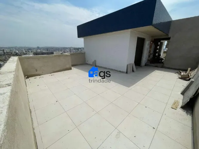 Cobertura em Fernão Dias com 142 m² , 3 quarto(s) , 1 suíte(s) , 3 vaga(s).