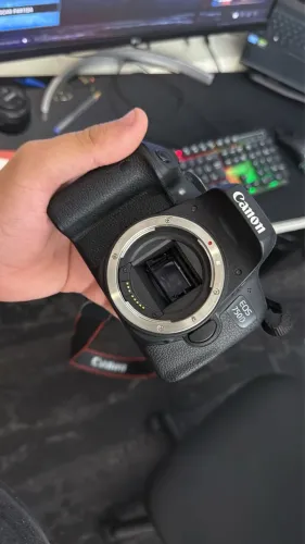 Camêra Fotográfica Canon com Lente 18-55mm