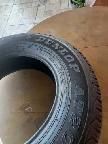 Pneu dunlop grandtrek