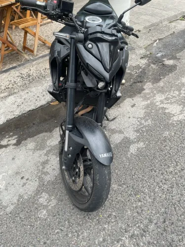 Yamaha MT-03 22/23
