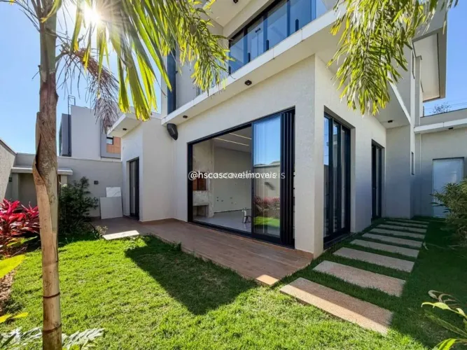 Sobrado com 3 dormitórios à venda, 230 m² por R$ 2.100.000,00 - Cancelli - Cascavel/PR