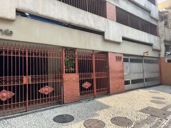 Aluguel de vaga de garagem em Copacabana, na Rua Barata Ribeiro