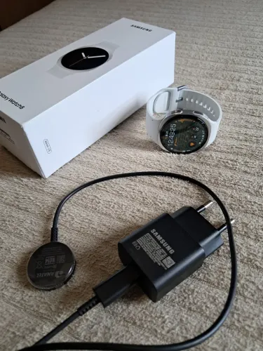 Samsung Galaxy Watch 8 40mm LTE (4G) Branco